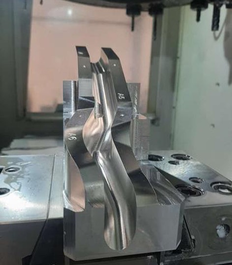 365473192_812726820546241_4728989361119322_n